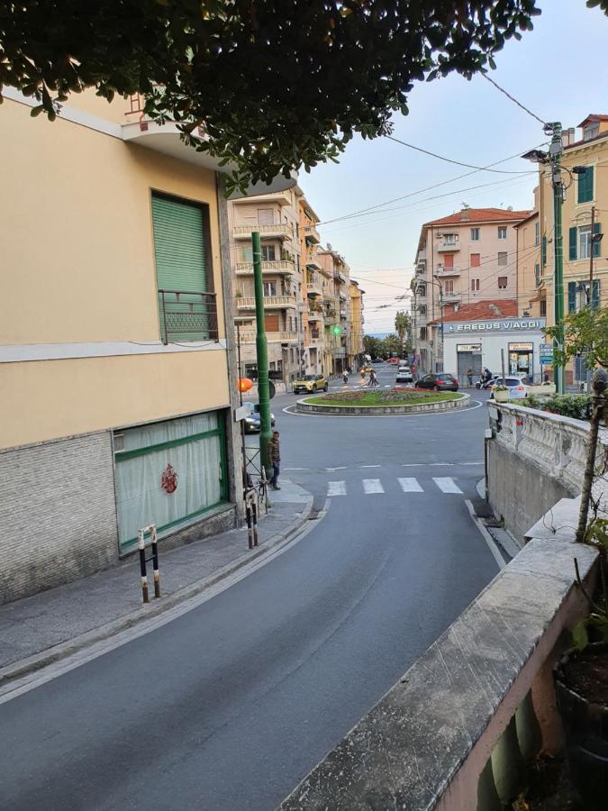 Villa Arcobaleno Rondo Garibaldi Сан Ремо Екстериор снимка