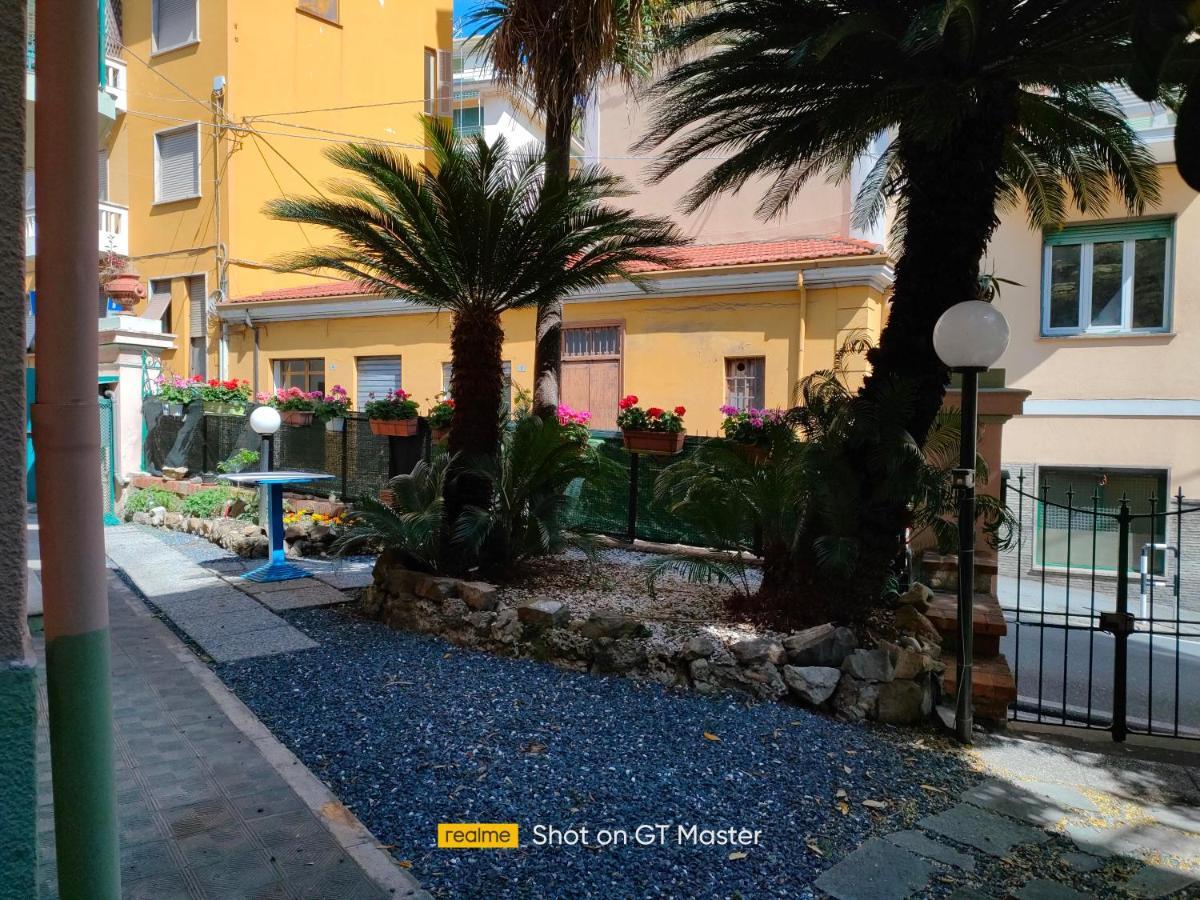 Villa Arcobaleno Rondo Garibaldi Сан Ремо Екстериор снимка
