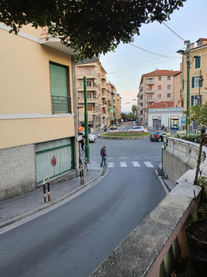 Villa Arcobaleno Rondo Garibaldi Сан Ремо Екстериор снимка