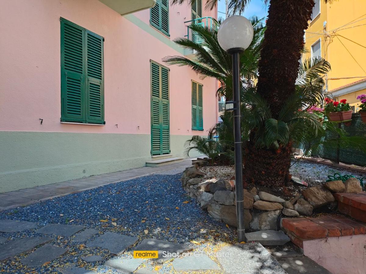 Villa Arcobaleno Rondo Garibaldi Сан Ремо Екстериор снимка